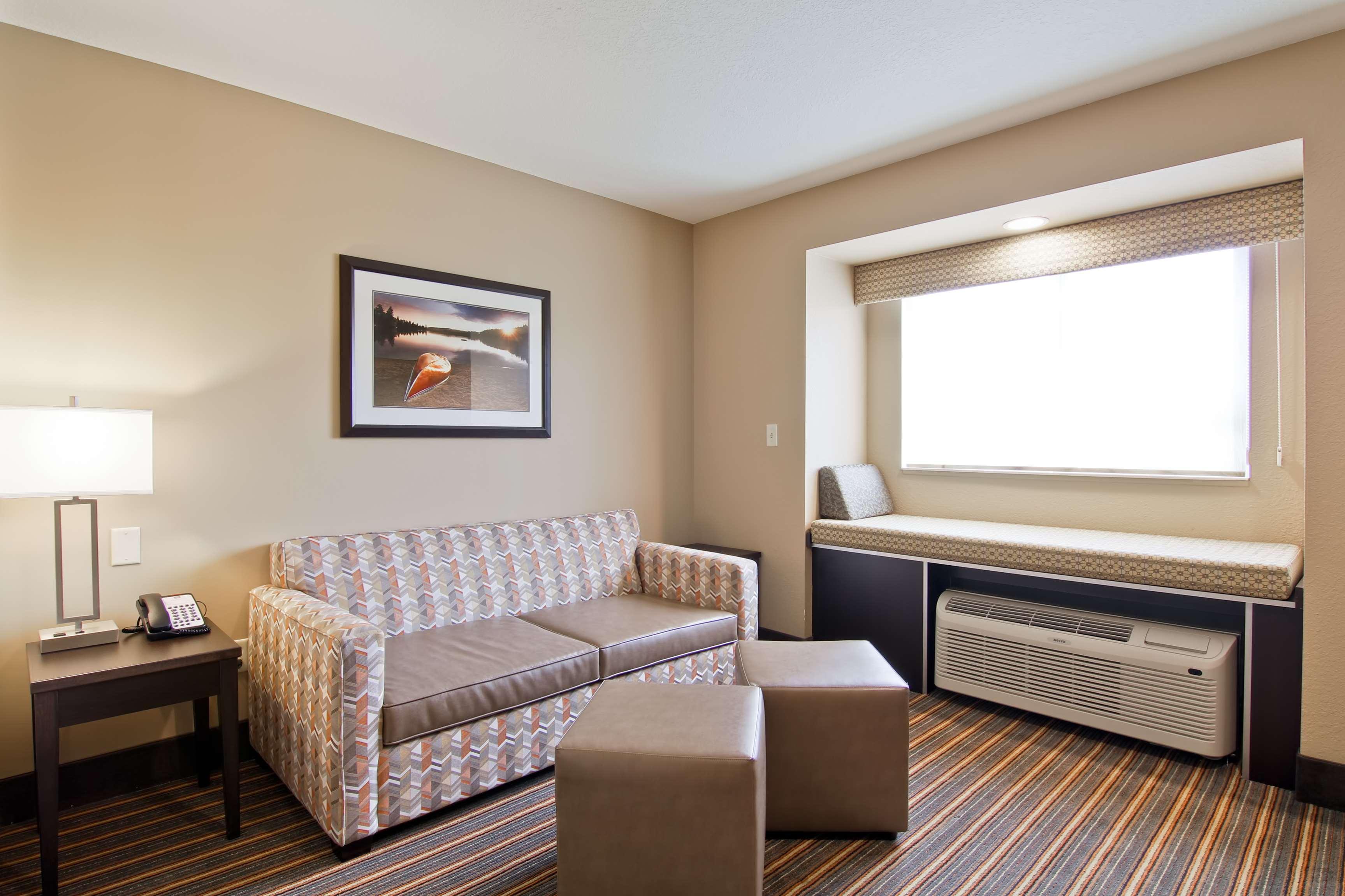 Best Western Plus Woodstock Inn & Suites Exterior foto